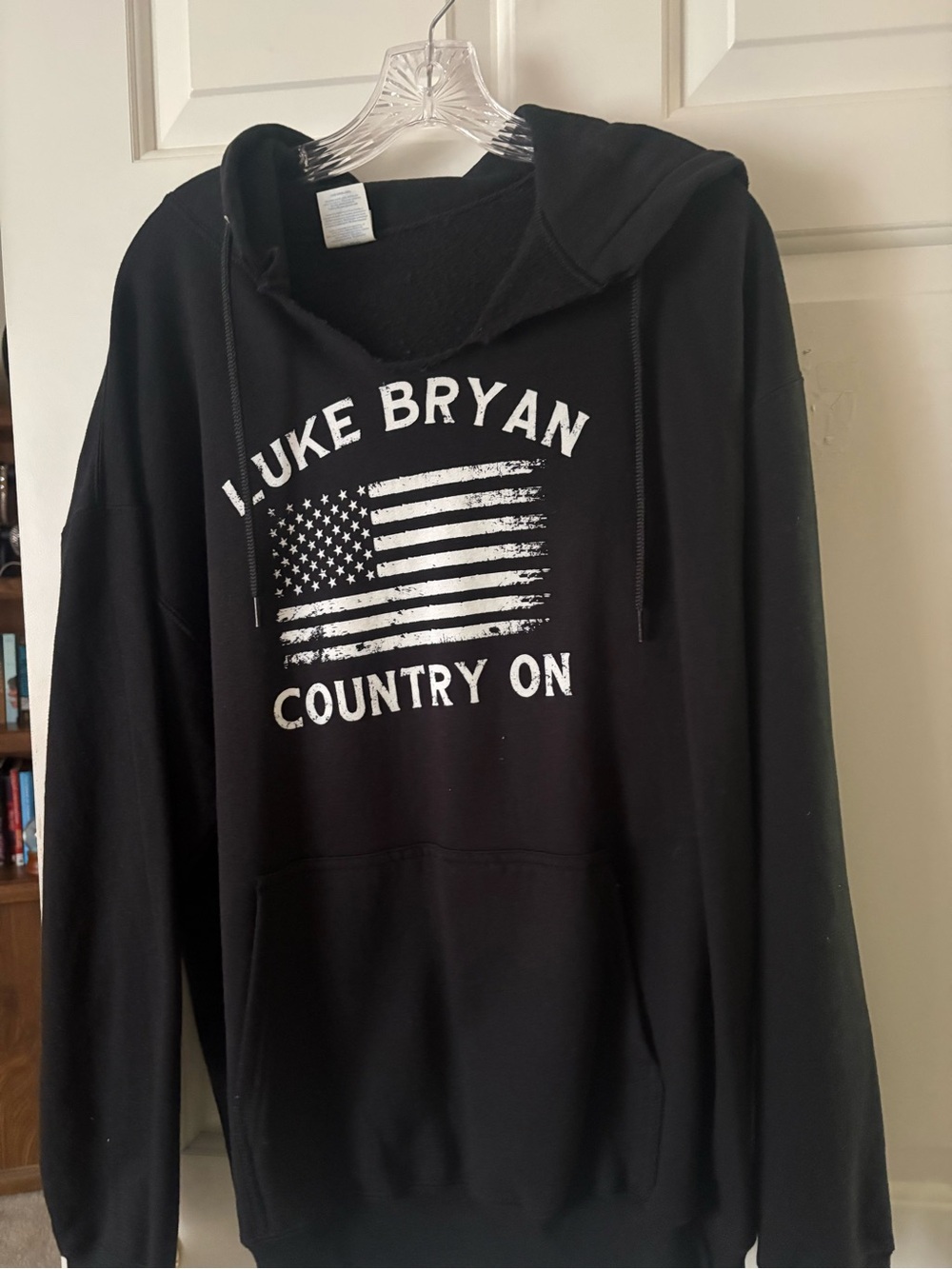 Black Pullover Hoodie - Country On Graphic